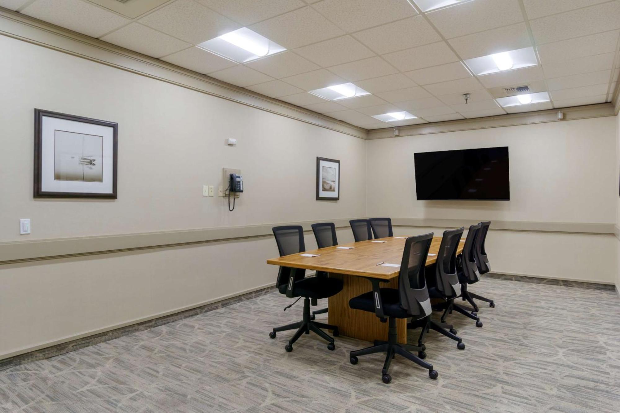Best Western Plus Oak Harbor Hotel And Conference Center Экстерьер фото